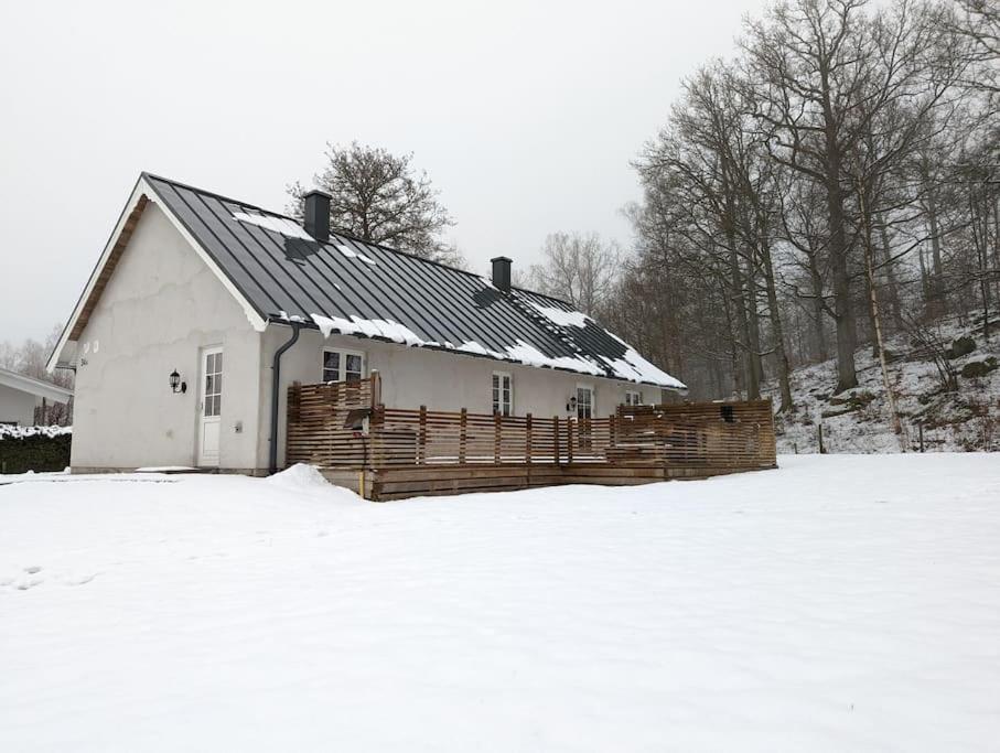 Beautiful And Cosy House Near The Lake Olofström Eksteriør billede
